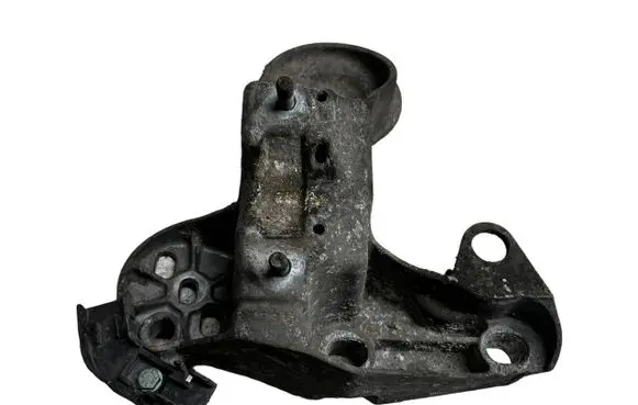 Audi A6 S6 C6 4F Engine mounting bracket 4B0199352B