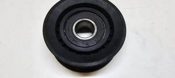 Jeep Grand Cherokee WL Belt tensioner pulley 05281301AA