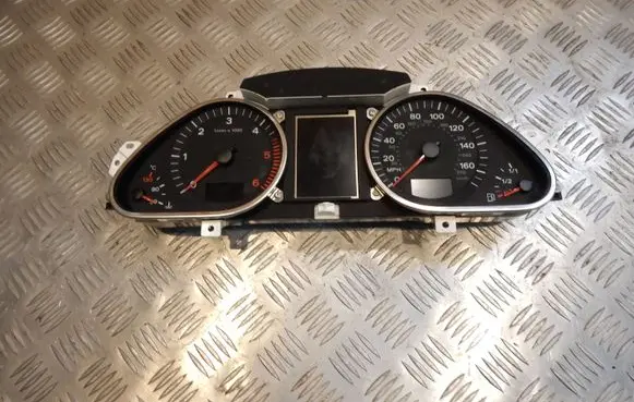 Audi A6 S6 C6 4F Speedometer (instrument cluster) 4F0920981F 39243
