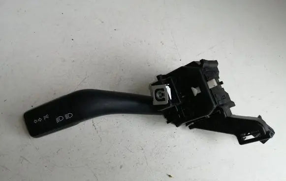 Volkswagen Golf V Indicator stalk 1K0953513