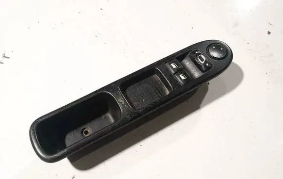 Peugeot 307 Electric window control switch 53269706