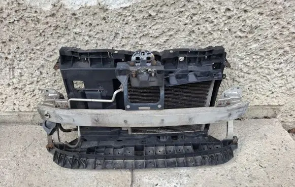 Peugeot 208 I Top upper radiator support slam panel 