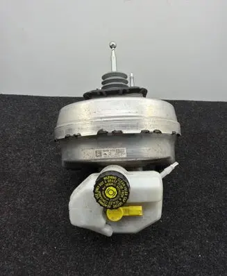 BMW 5 G30 G31 G38 Brake booster 6861215 T524ZA