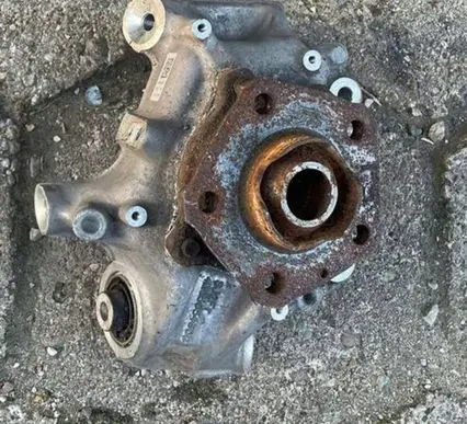 Audi Q7 4M Rear wheel hub spindle/knuckle 4M0505432AF 4M0505460C