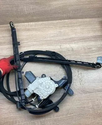 BMW 5 G30 G31 G38 Curtain motor 7385491 C58880105
