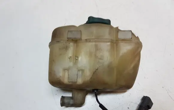 Volvo V70 Coolant expansion tank/reservoir