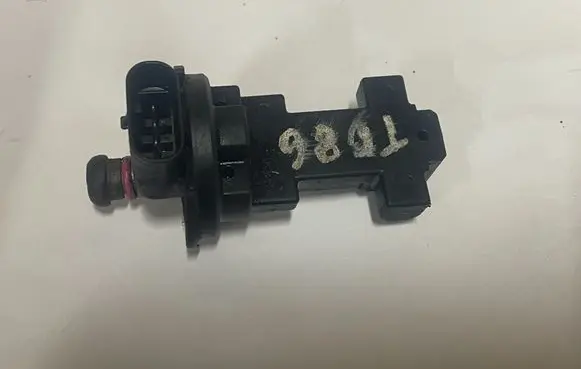 Dodge Durango III Camshaft position sensor 05149141AF