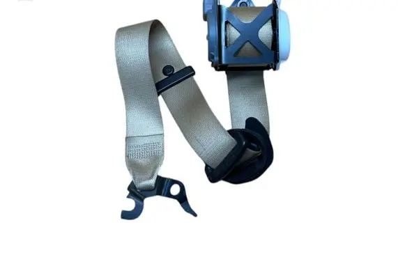 BMW X3 F25 Front seatbelt 7258430