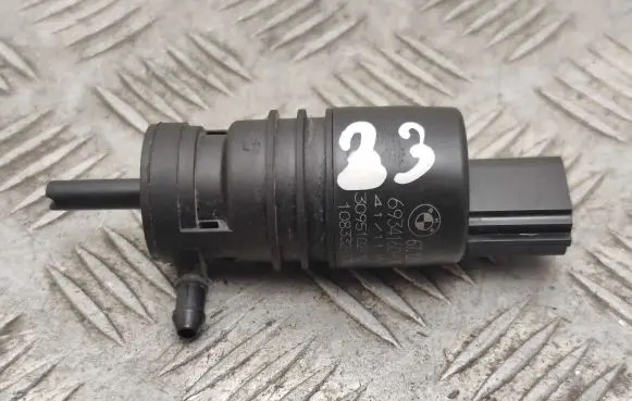 Windscreen/windshield washer pump