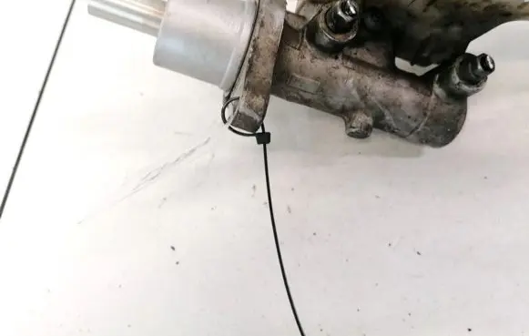 Mazda 3 I Master brake cylinder