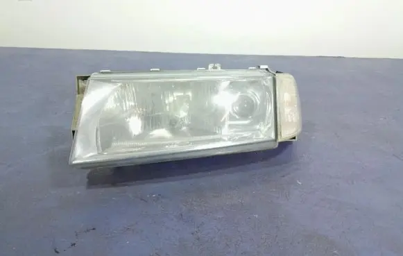 Skoda Octavia Mk2 (1Z) Headlight/headlamp 1U1941015L