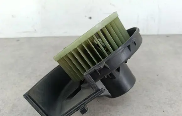 Audi A2 Heater fan/blower 6Q1820015