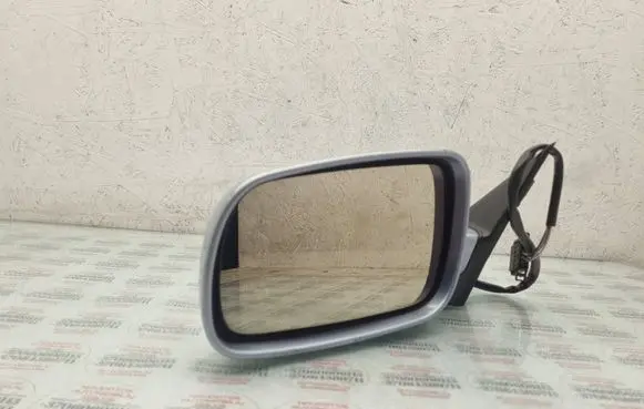 Volkswagen PASSAT B5 Front door electric wing mirror