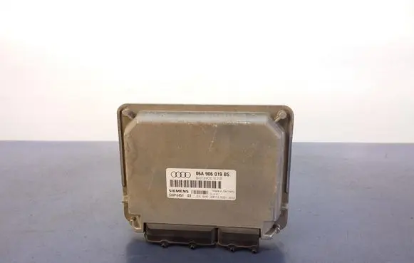 Audi A3 S3 8L Engine control unit/module ECU 06A906019BS