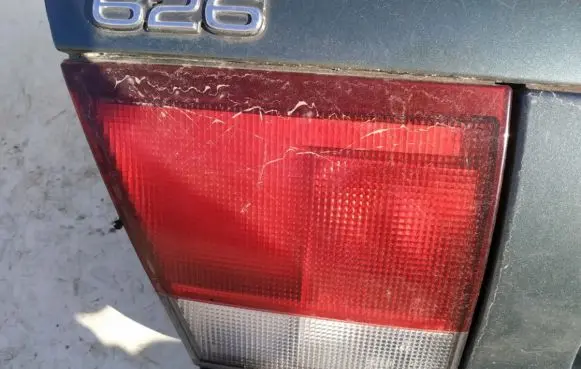 Mazda 626 Tailgate rear/tail lights