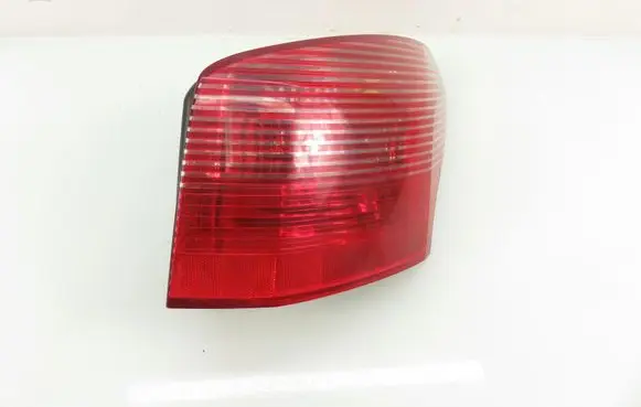 Peugeot 407 Rear/tail lights 