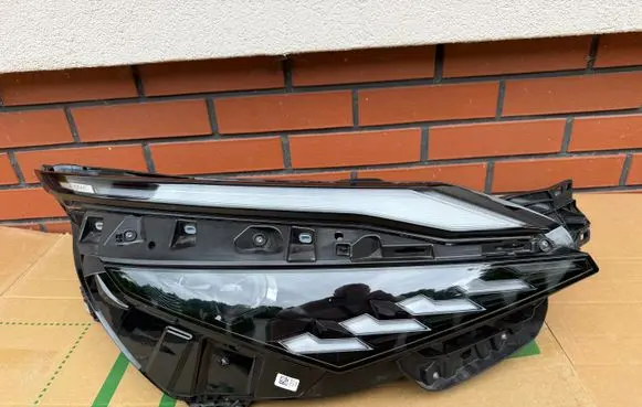 Nissan Qashqai J12 Headlight/headlamp 1EX01708802 26010HN25A
