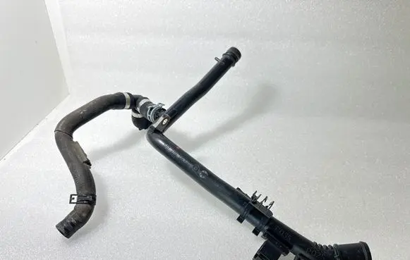 Volkswagen PASSAT B7 Engine coolant pipe/hose 03L121065AJ 03L131213H 1K0121087AD