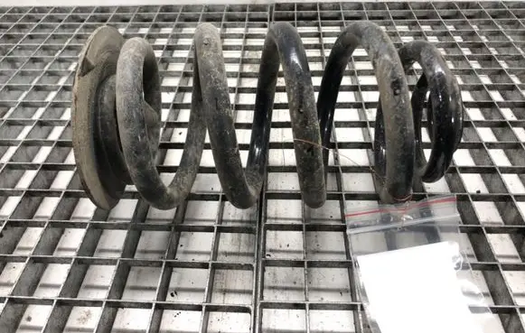 BMW X3 E83 Rear coil spring
