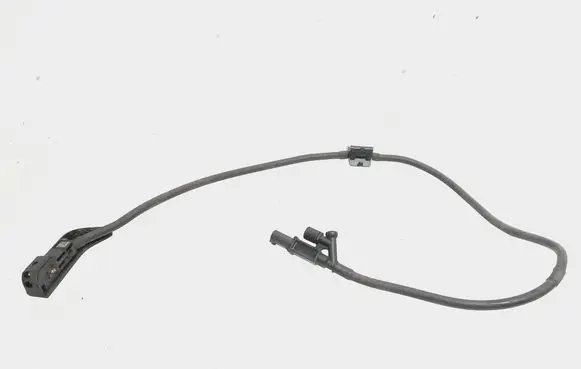 Polestar 2 Windshield washer spray nozzle 