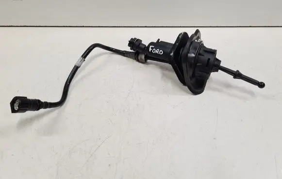 Clutch master cylinder