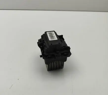 Nissan Leaf II (ZE1) Heater blower motor/fan resistor T1033613F VLCLPWM29SEAL