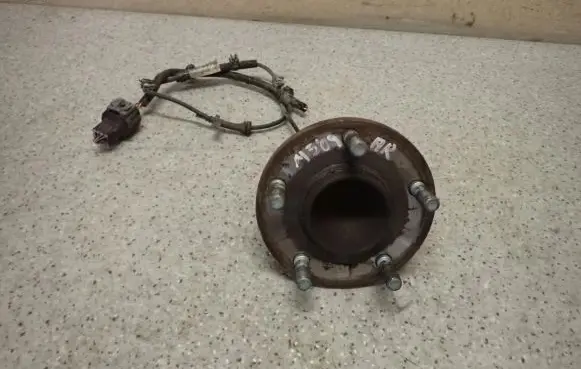 Mazda 3 II Front wheel ball bearing 