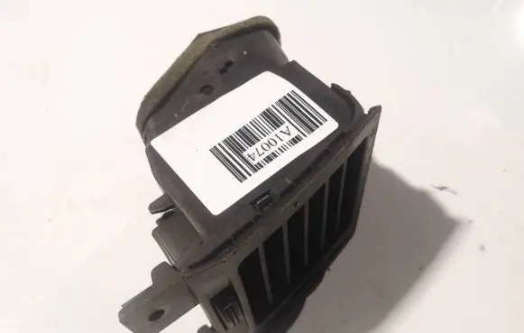 Opel Vectra C Dash center air vent grill 
