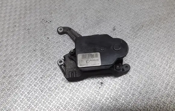 Opel Vectra C Intake manifold valve actuator/motor 55199915