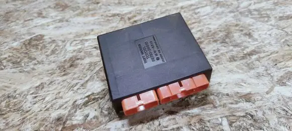 Lexus SC 300 - 400 Alarm control unit/module 8973024010