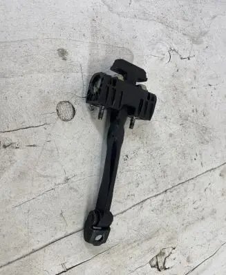 Opel Zafira B Front door check strap stopper 13227947