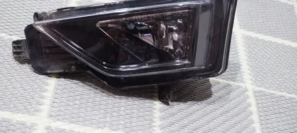 Volkswagen Golf Sportsvan Front fog light trim/grill 510941661C