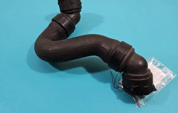 Opel Meriva B Engine coolant pipe/hose 13265569 IMPRK1397646