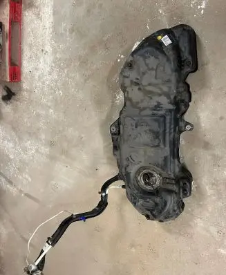 Porsche Cayenne (9Y0 9Y3) Fuel tank 4M4919087AE 109115054 180651241