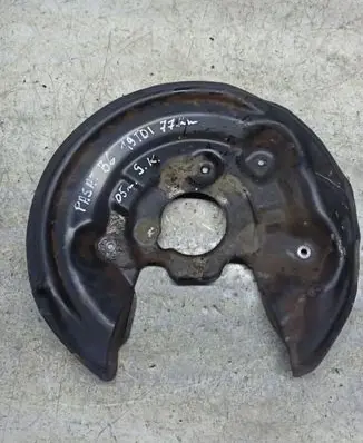 Volkswagen PASSAT B6 Rear brake disc plate dust cover 3C0615611H