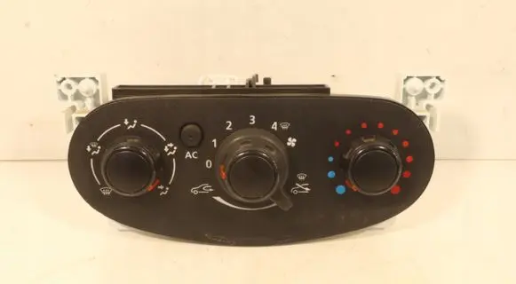 Dacia Dokker Interior fan control switch 5P3743000