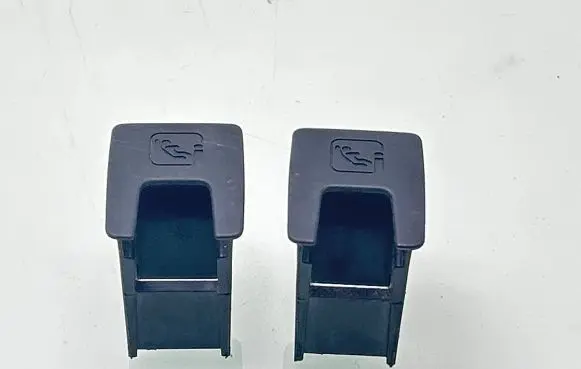 Volkswagen PASSAT B8 ISOFIX cover 3G0887187