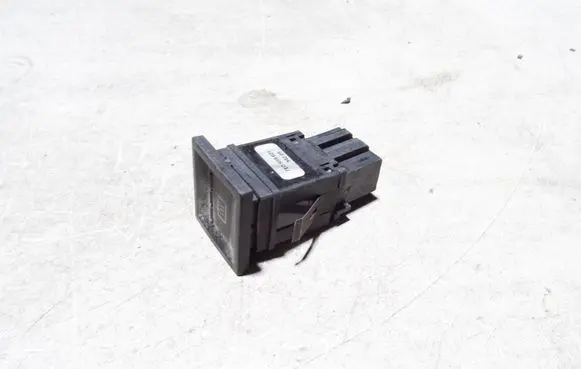 Volkswagen Transporter - Caravelle T5 Windscreen/window heater switch 7E0959621