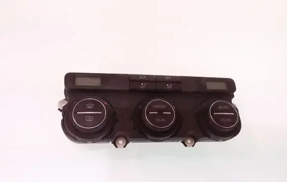 Volkswagen PASSAT B6 Climate control unit 74677530