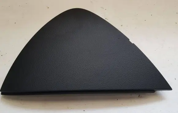 Volkswagen PASSAT B7 Dashboard side end trim 3C2858217 T0024463 P0110987