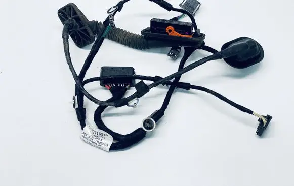 Volkswagen Jetta VI Rear door wiring loom 5C7971694P