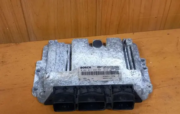 Renault Master II Engine control unit/module ECU 8200311550
