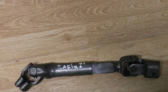Opel Zafira B Steering column universal joint
