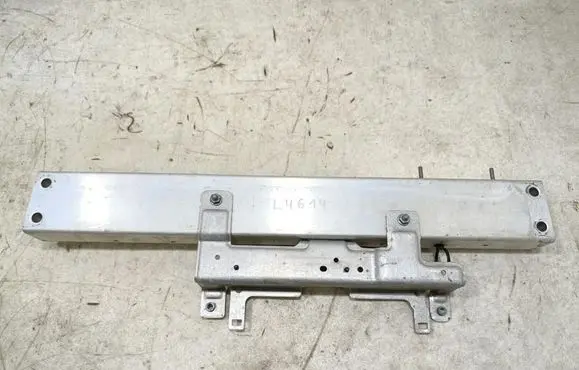 Top upper radiator support slam panel
