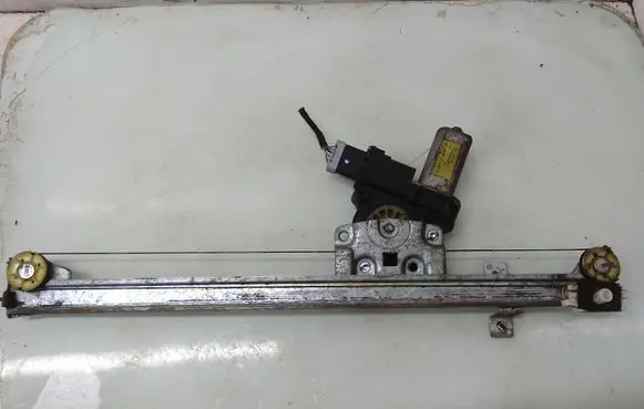 Citroen Jumper Front door window regulator with motor 