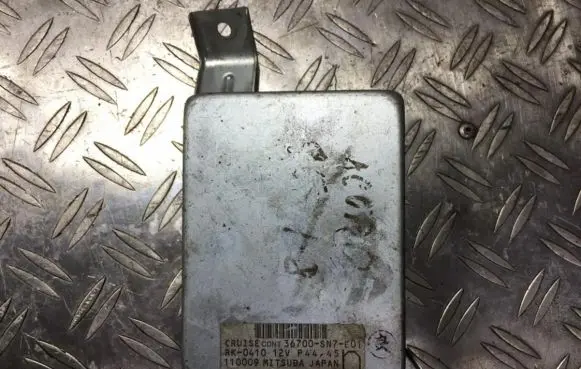 Honda Accord Cruise control unit/module 36700sn7e01 rk-041012v