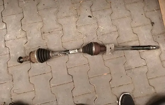 Opel Astra J Front driveshaft 13354383 1023982