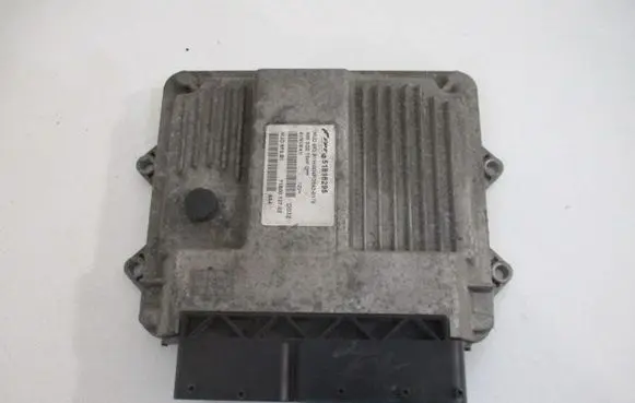Fiat 500 Engine control unit/module 51818295
