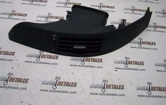 Toyota Corolla Verso AR10 Dash center air vent grill 5568064020