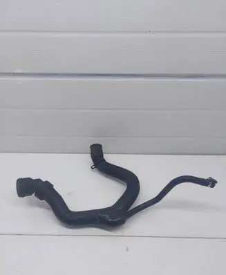 Audi A6 S6 C5 4B Engine coolant pipe/hose 0110